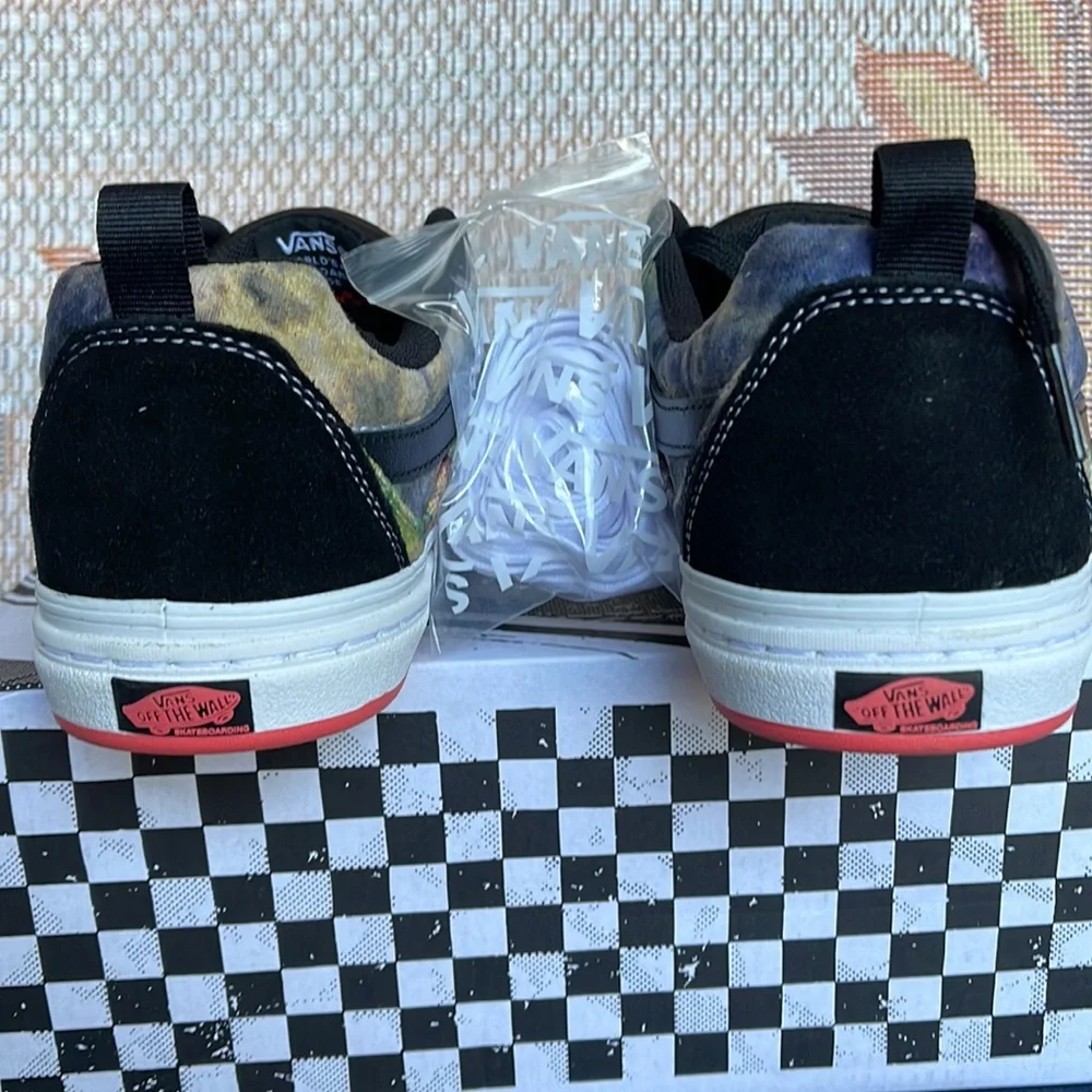 Vans Men’s Kyle Walker
Tie-Dye Terry Black/Multi
VN0A5JIEBML
 sneakers - Picture 14 of 16